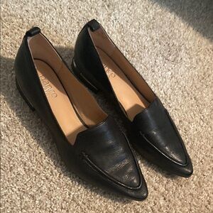 Black Leather Pointed-Toe Flats